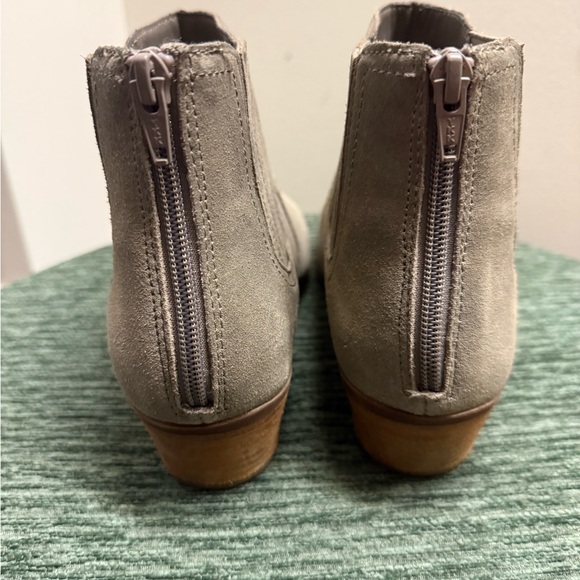 Light Tan/Gray Suede Ankle Boots - Picture 9 of 9